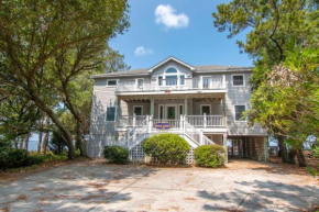 509, Friday Harbor- Soundfront, Sound views, Private Pool, Hot Tub